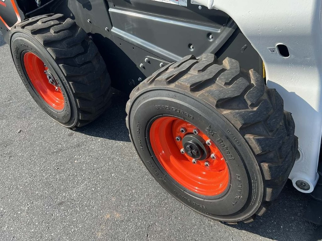 2024 Bobcat S76