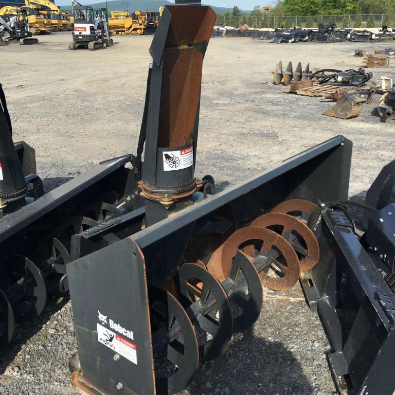 Photo of a 2014 Bobcat SB240 Snowblower - 72 in. Width