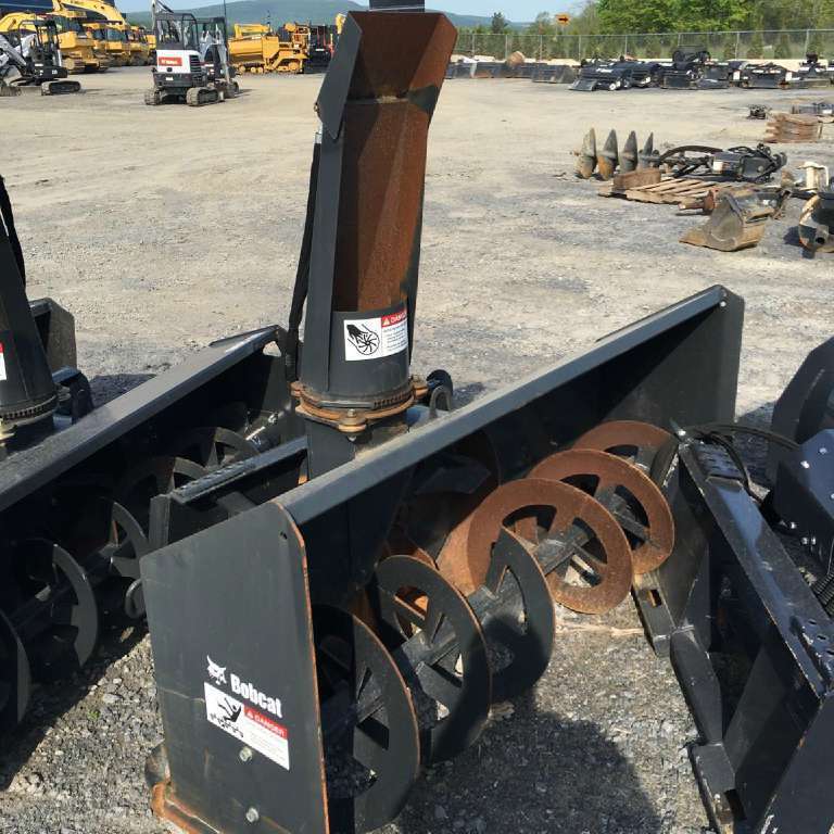 Photo of a 2014 Bobcat SB240 Snowblower - 72 in. Width