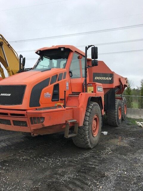 Photo of a 2016 Doosan DA30-5