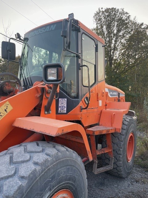2016 Doosan DL220-5