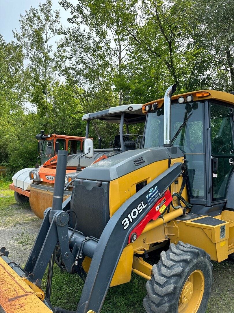2018 John Deere 310SL