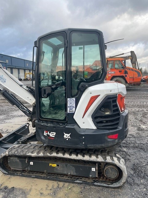 2023 Bobcat E42 (LONG ARM)