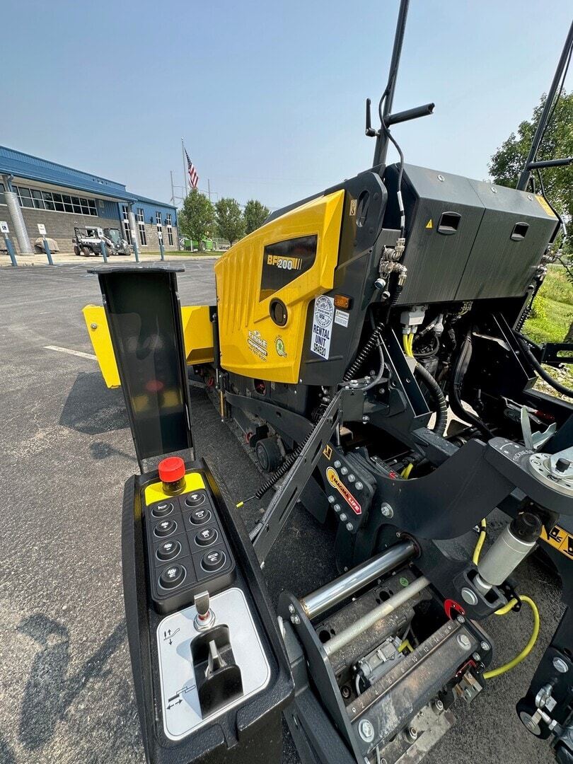 2023 Bomag BF 200 C-2