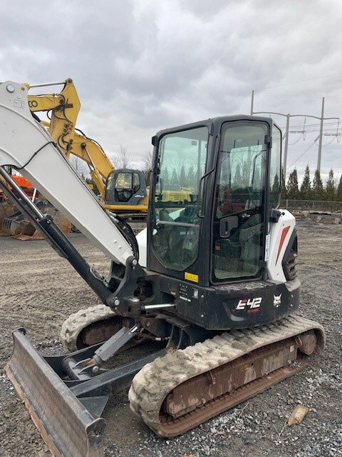 2023 Bobcat E42 (LONG ARM)