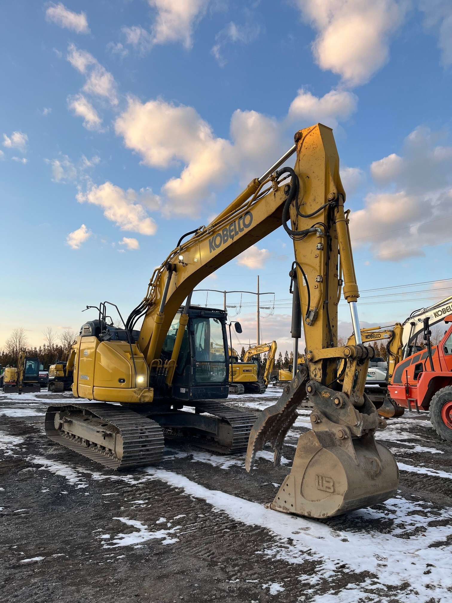 2023 Kobelco SK230SRLC-7
