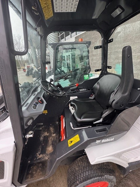 2024 Bobcat L28