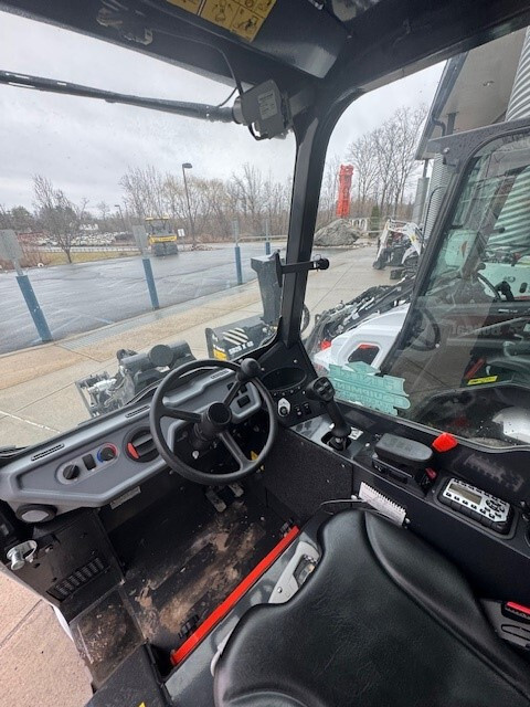 2024 Bobcat L28