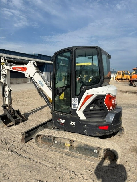 2023 Bobcat E35 (25HP, LONG-ARM)