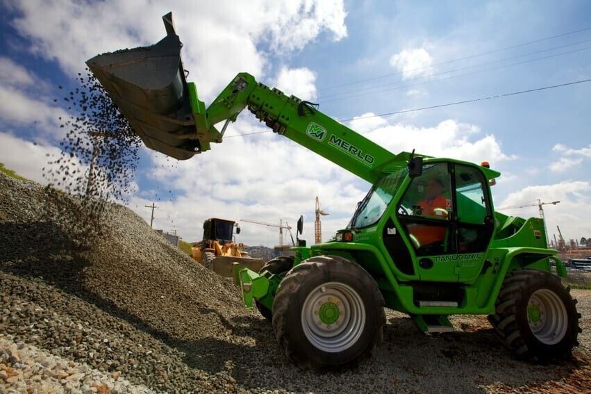 0 Merlo P40.17 PLUS