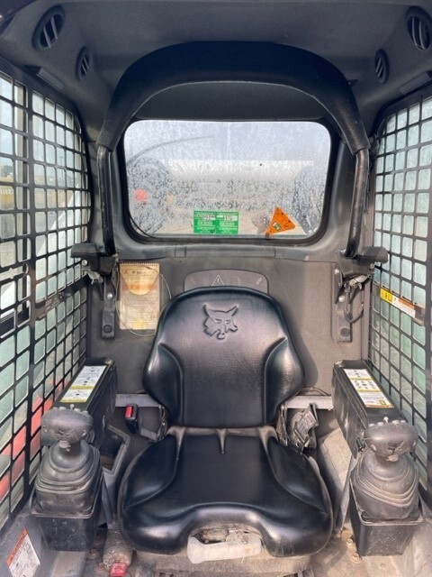 2017 Bobcat T770 STANDARD