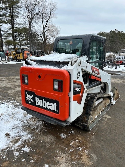 2022 Bobcat T450