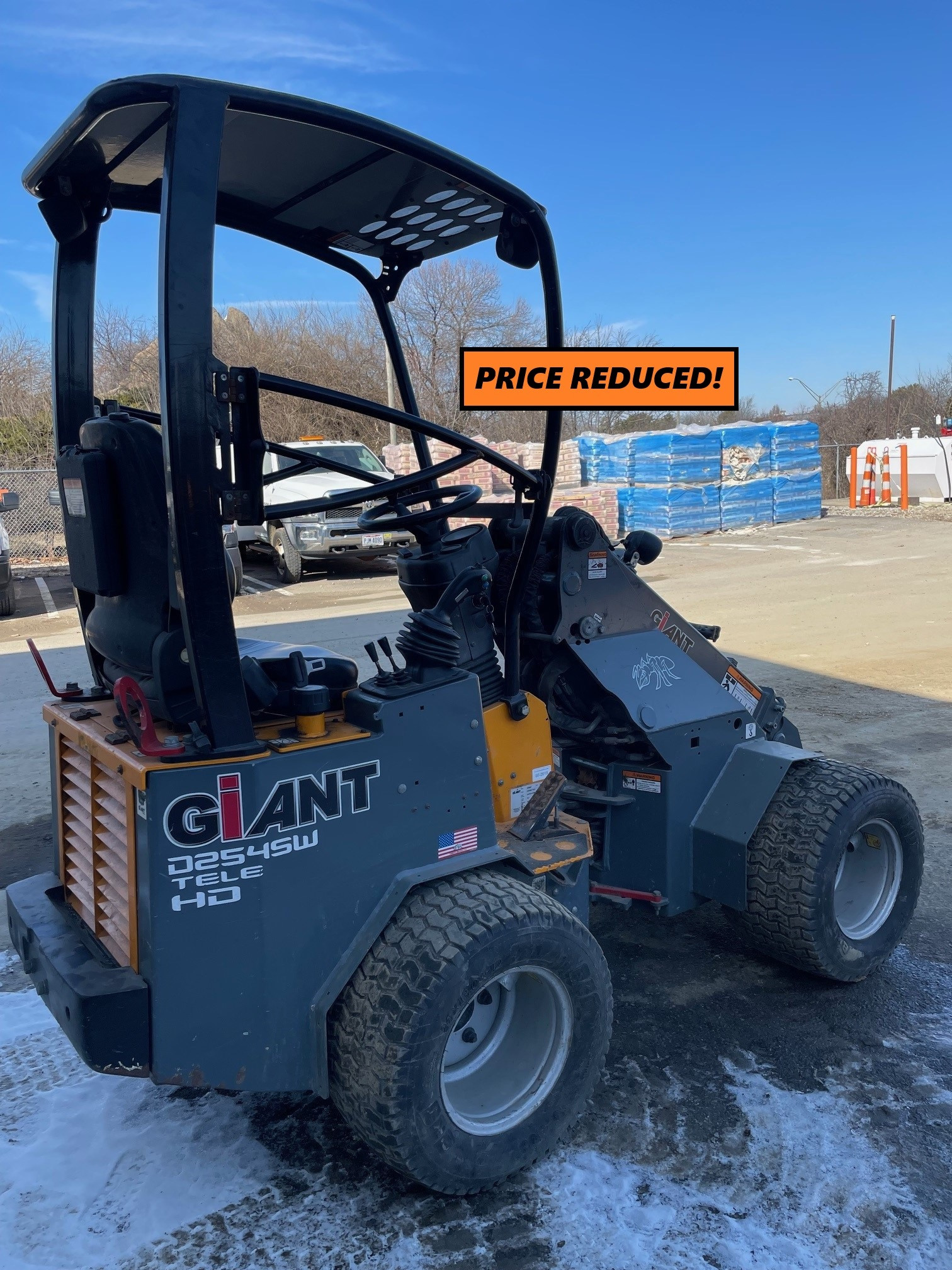 Used, 2019, Giant, GIANT D254SW TELE, Loaders, EarthworX Equipment, Ditch Witch Mid-States