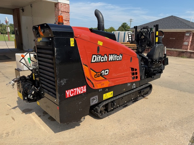 Photo of 2024 Ditch Witch JT10, 20 gpm, 300' DW Pipe, Housing, Bit. 2023 Belshe T-16 trailer with SL500 Straightline Mud Mixer