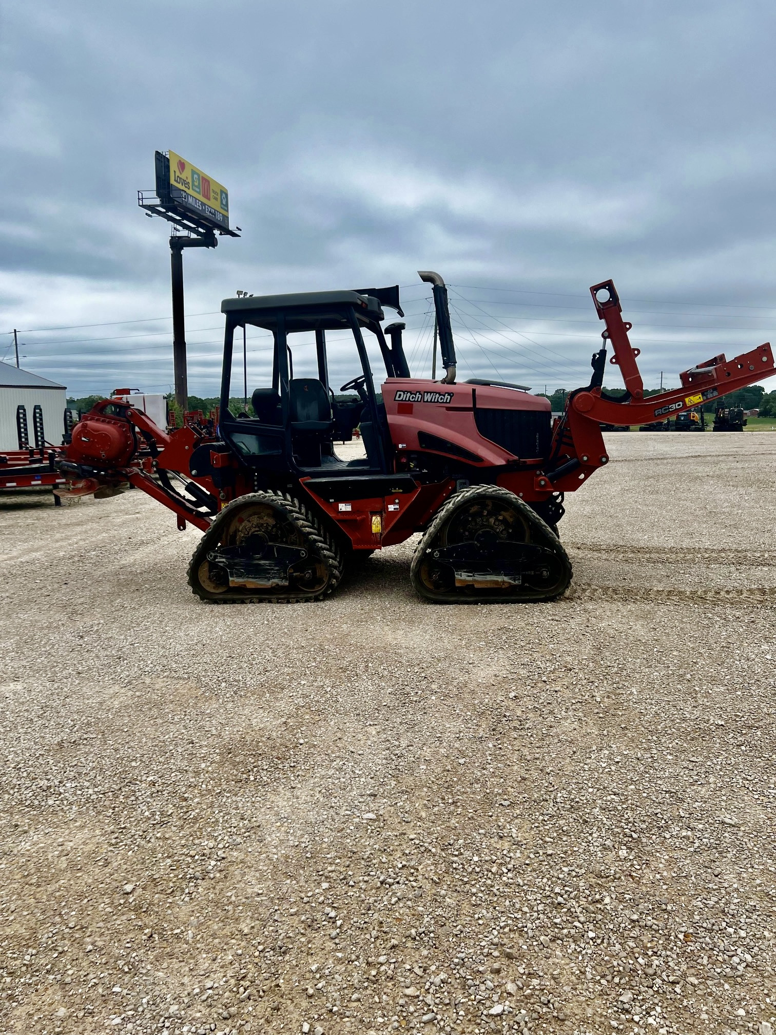 Photo of a 2020 Ditch Witch RT125 Quad Plow, Reel Carrier, Reel Winder, Very Good Condition. One Owner.
