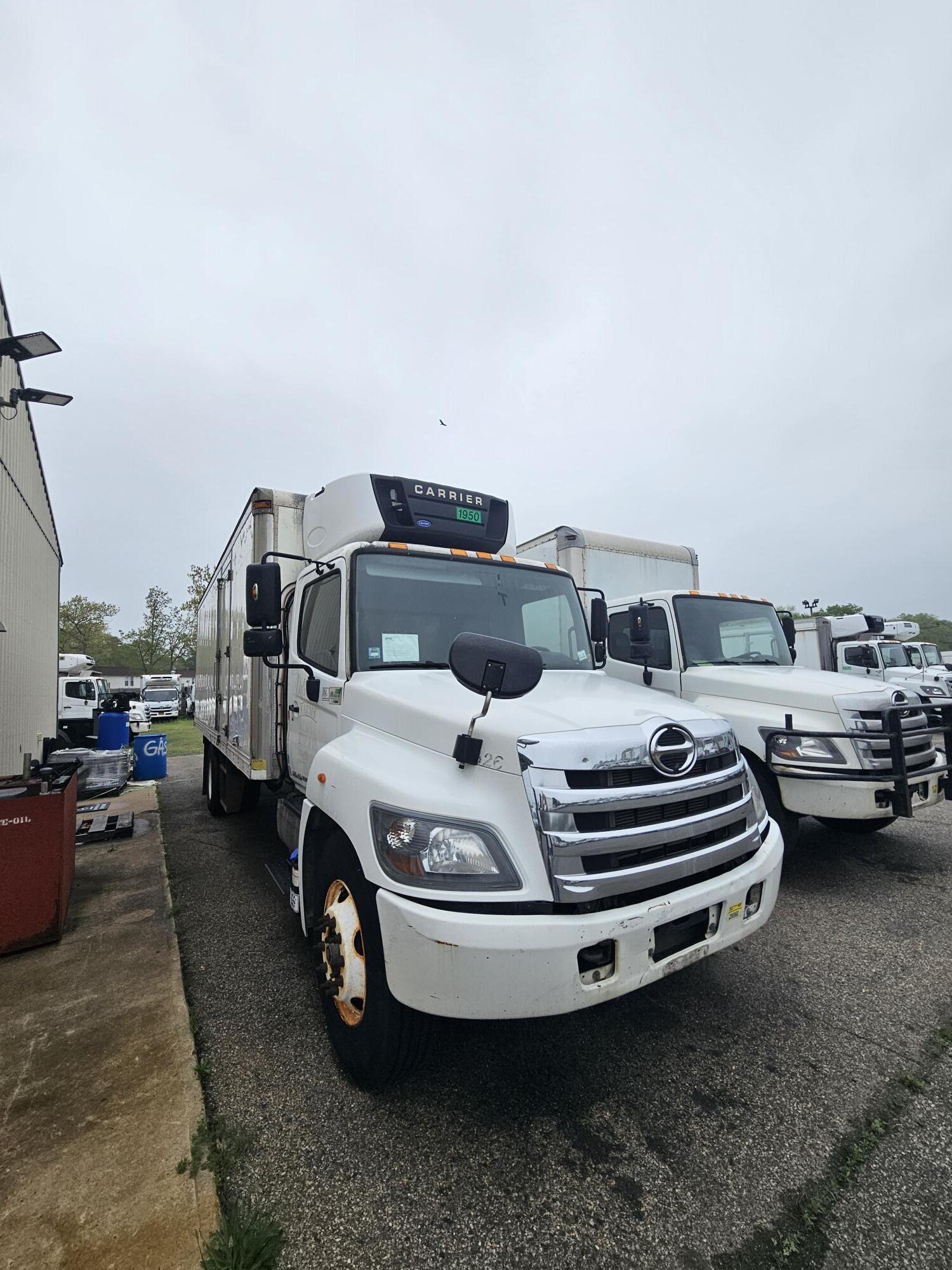 Photo of a 2016 Hino 338