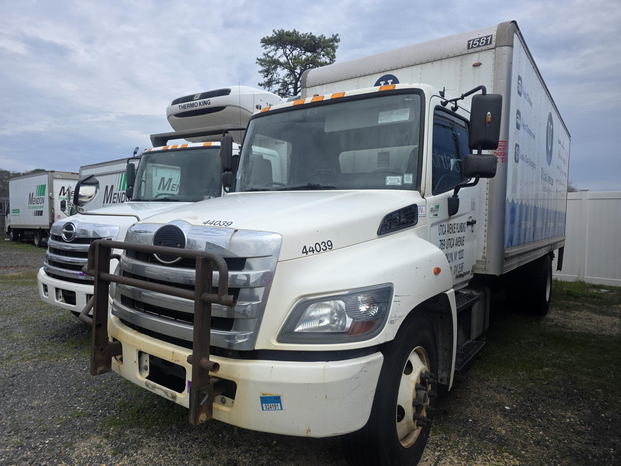 Photo of a 2014 Hino 258/268