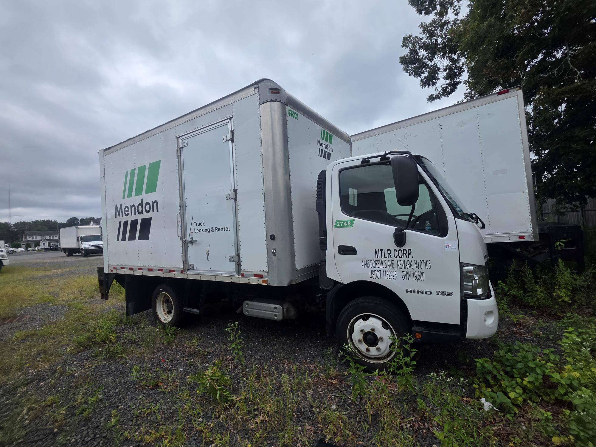 2020 Hino 195