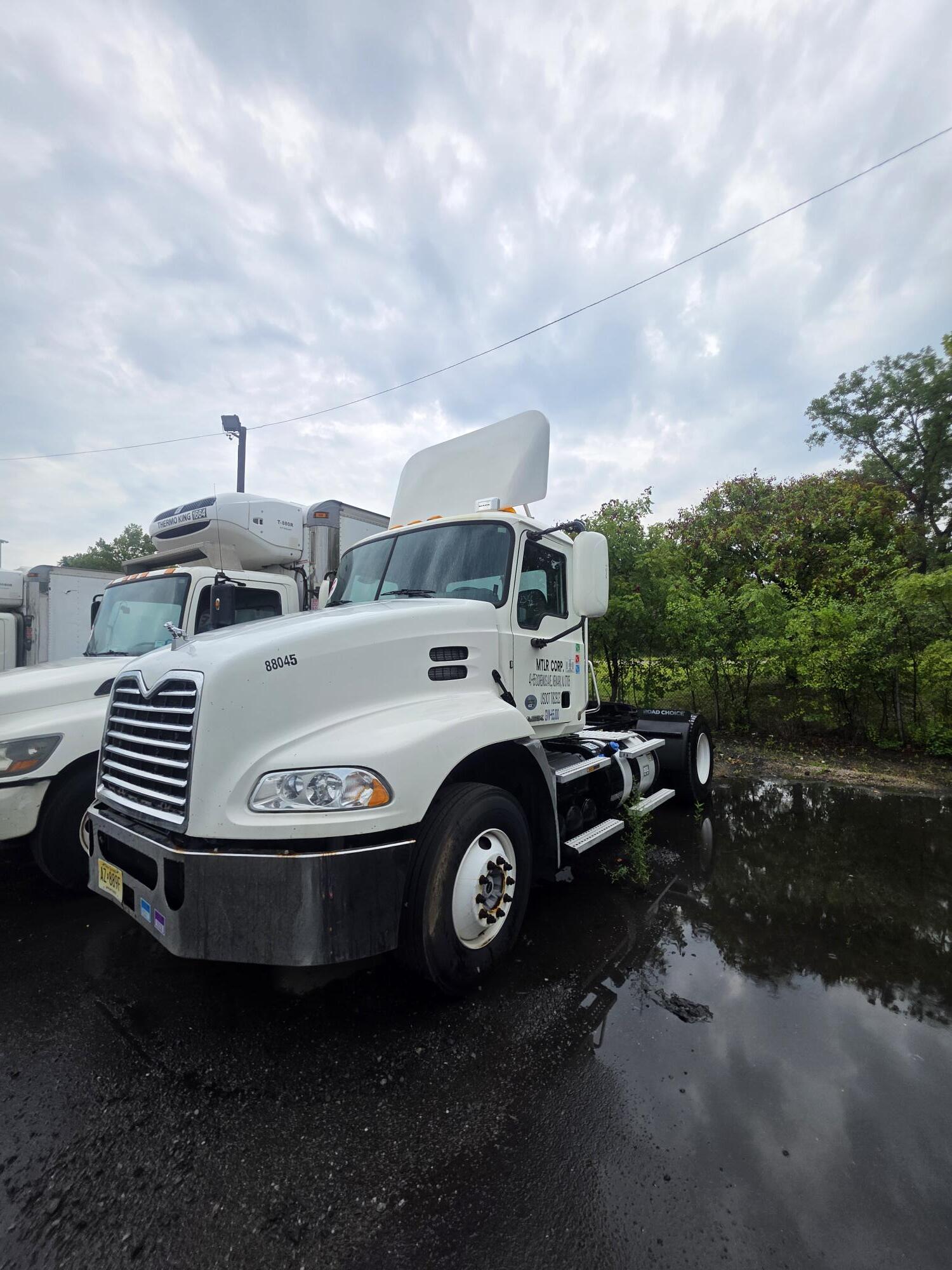 Photo of 2018 Mack 600