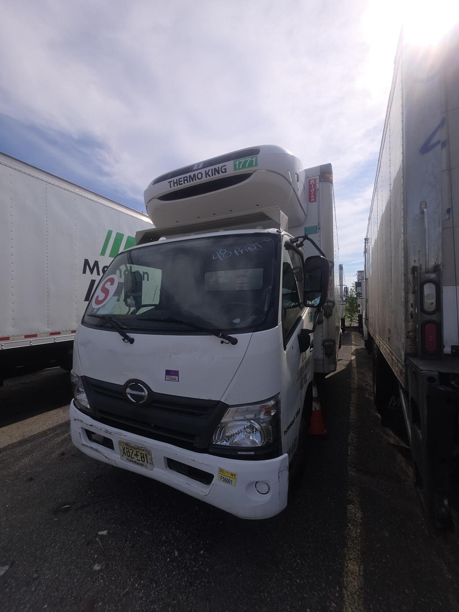 Photo of 2015 Hino 195