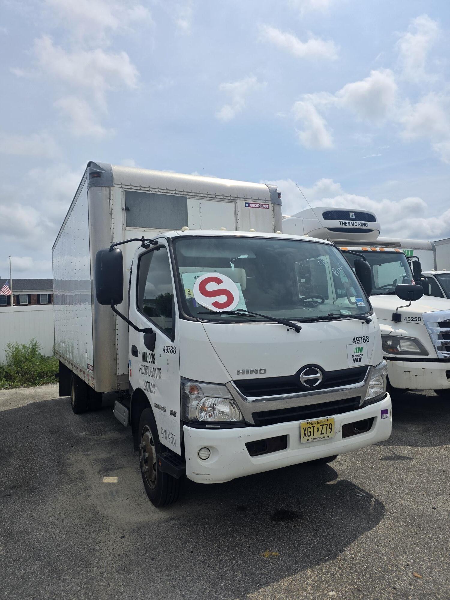 2019 Hino 195