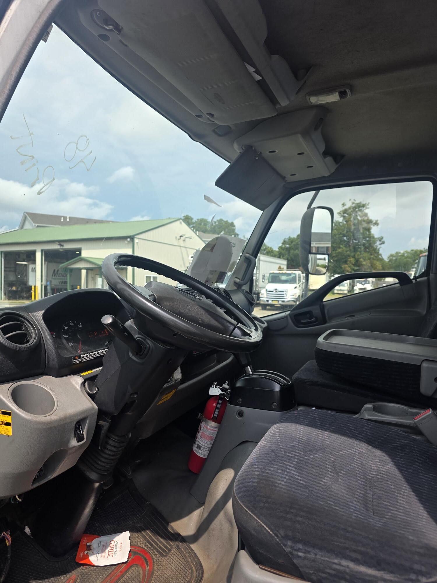 2019 Hino 195