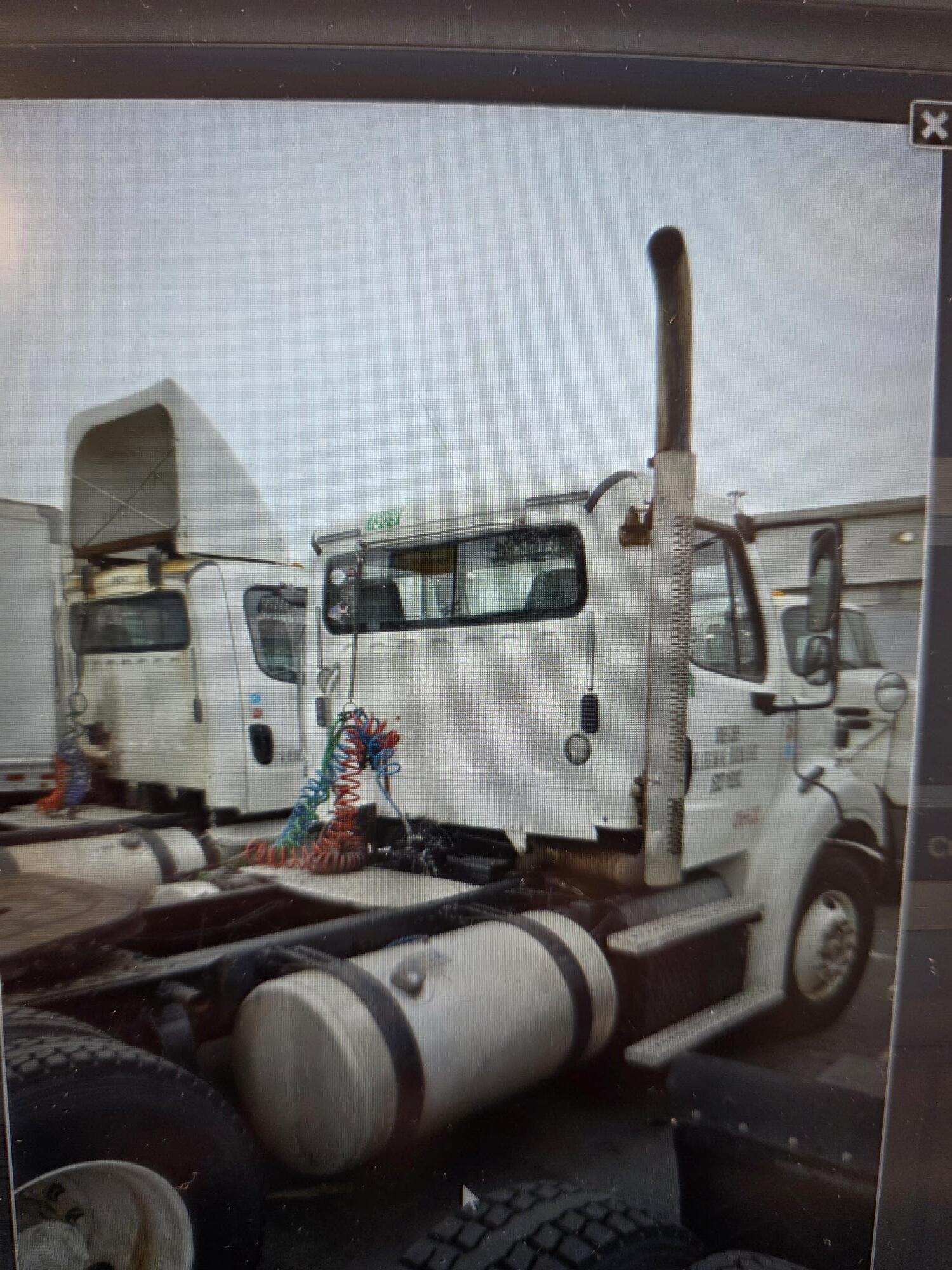 2013 Freightliner M2