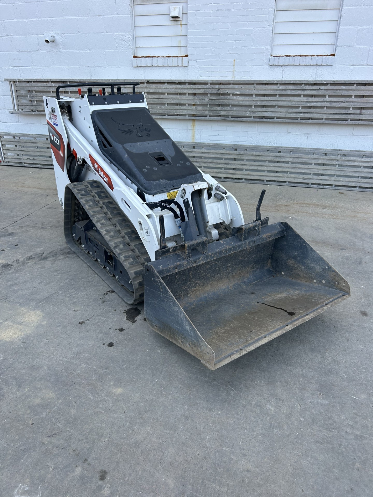 2025 Bobcat MT100