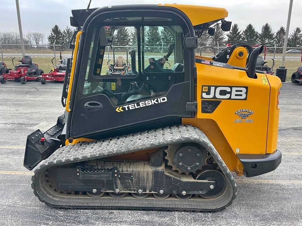 2021 JCB 3TS-8T