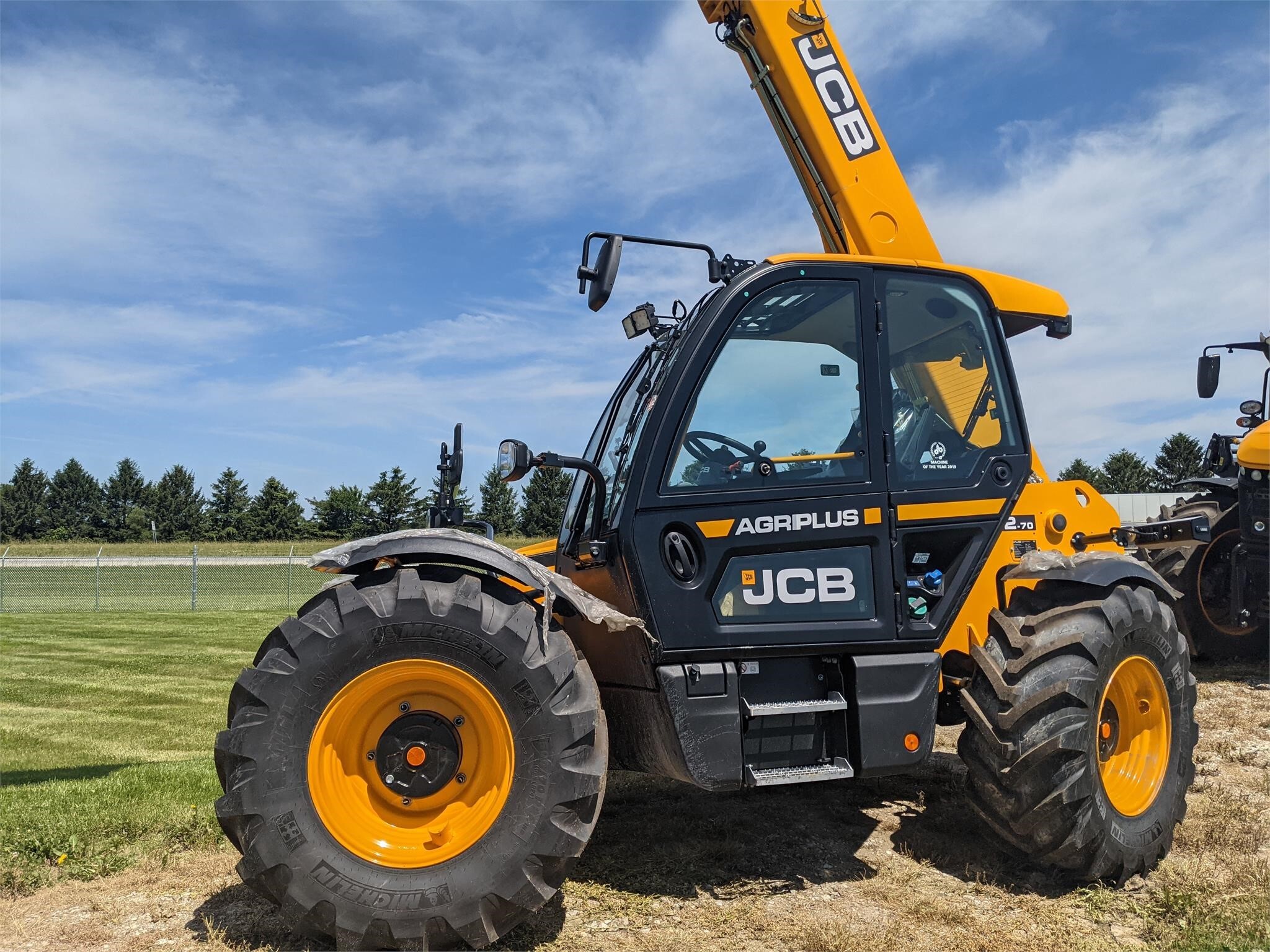 2025 JCB 542-70 AGRI PLUS