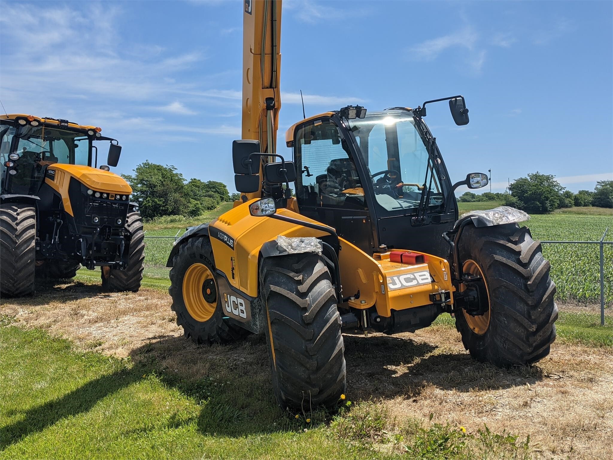 2025 JCB 542-70 AGRI PLUS