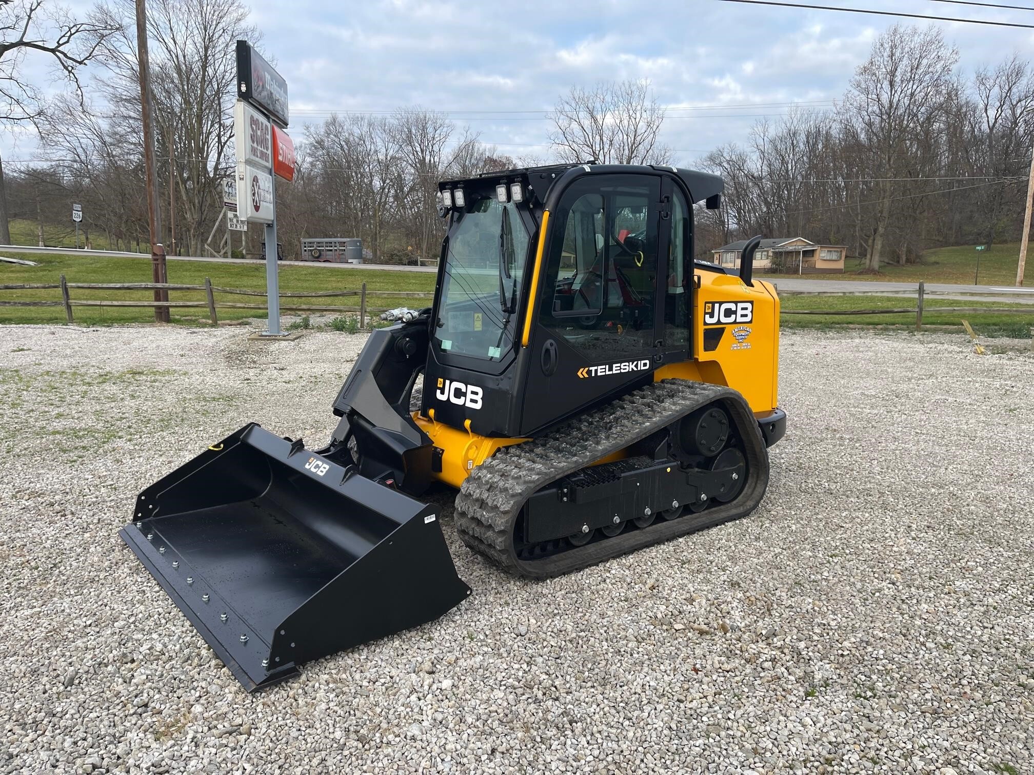 2025 JCB 3TS-8T