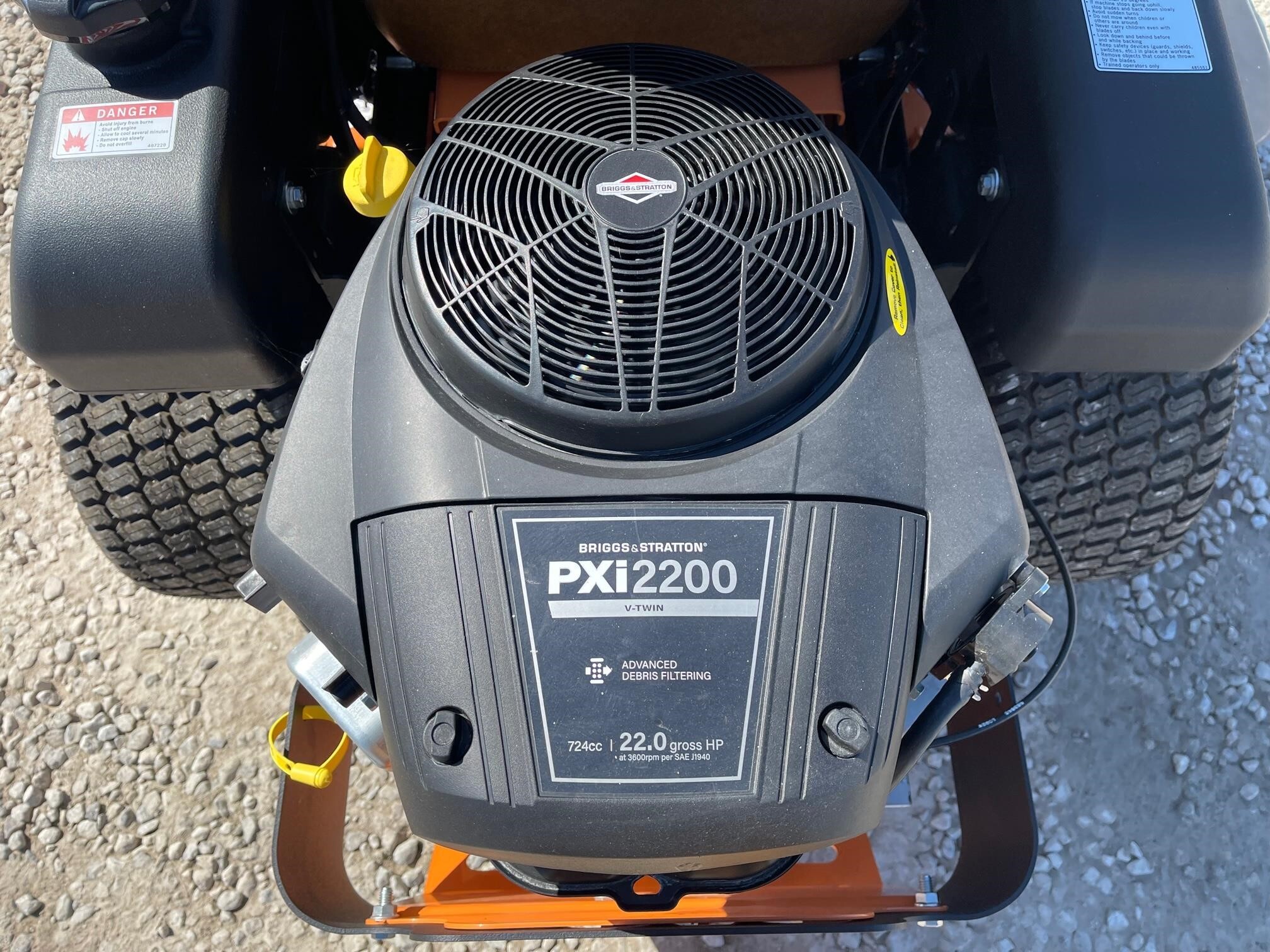 2023 Scag SZL42H-22PX