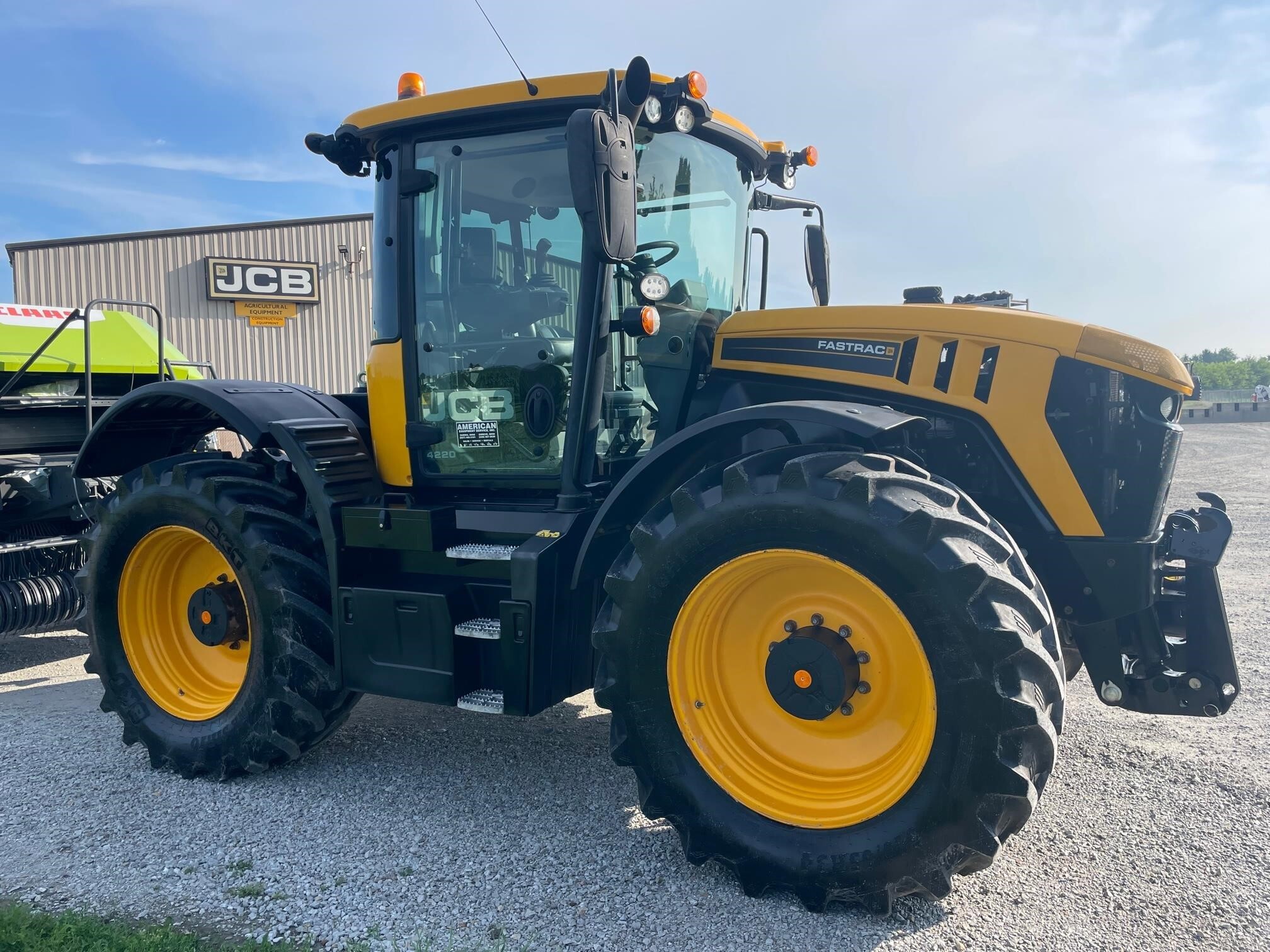 2019 JCB Fastrac 4220