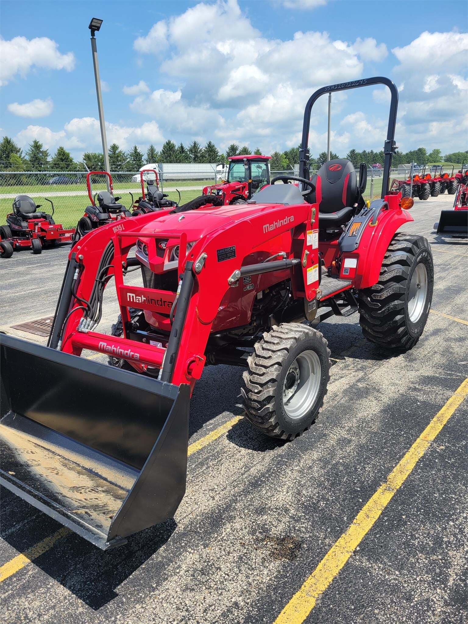 2026 Mahindra 1635 HST
