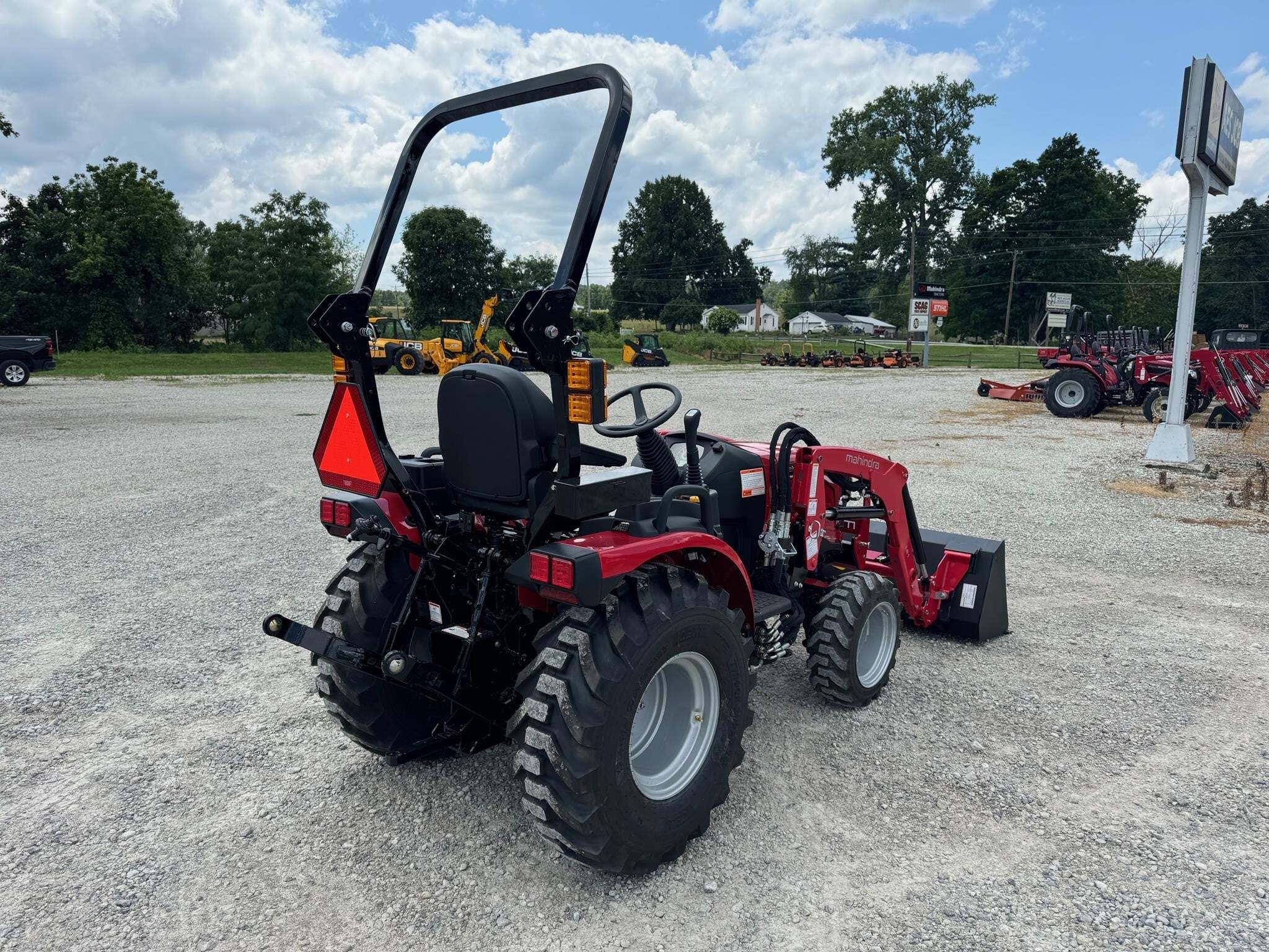 2026 Mahindra 2126HST