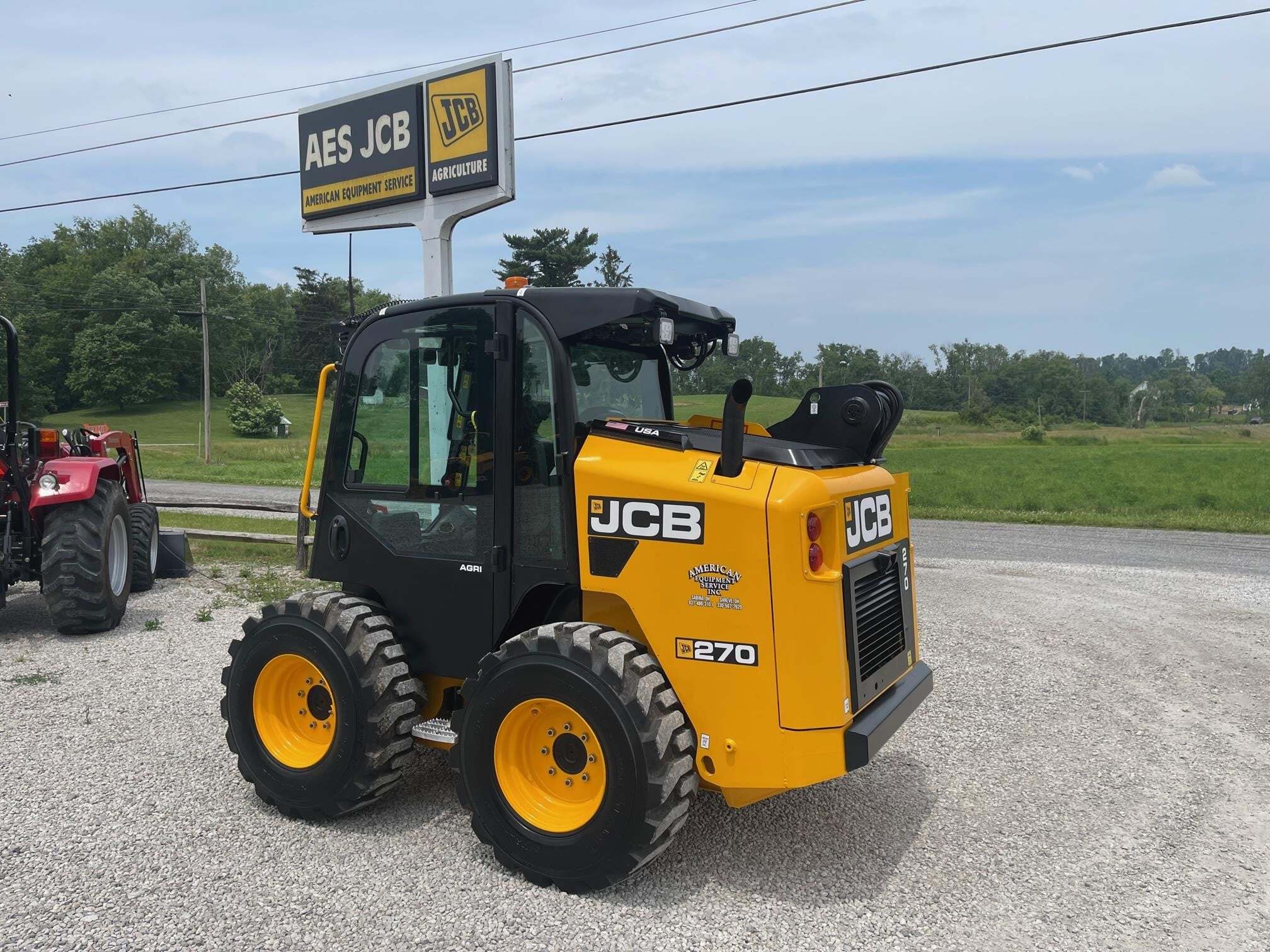 2025 JCB 270