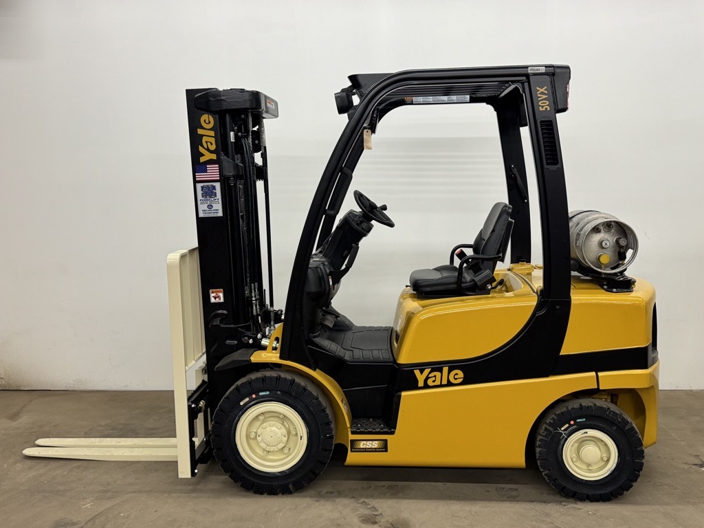 Photo of a 2024 Yale GLP050VXNEAE084