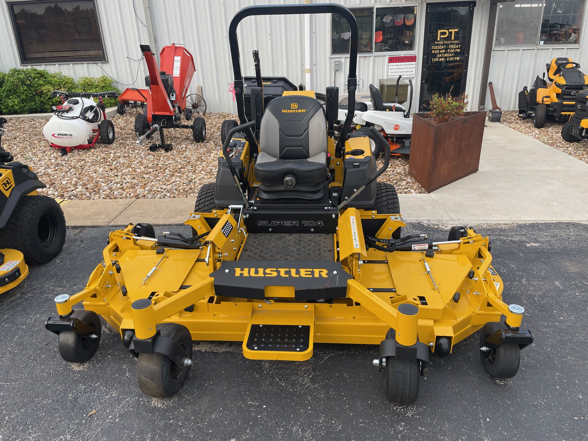 Used 2013 Hustler Turf Equipment SUPER Z HYPER DRIVE 60
