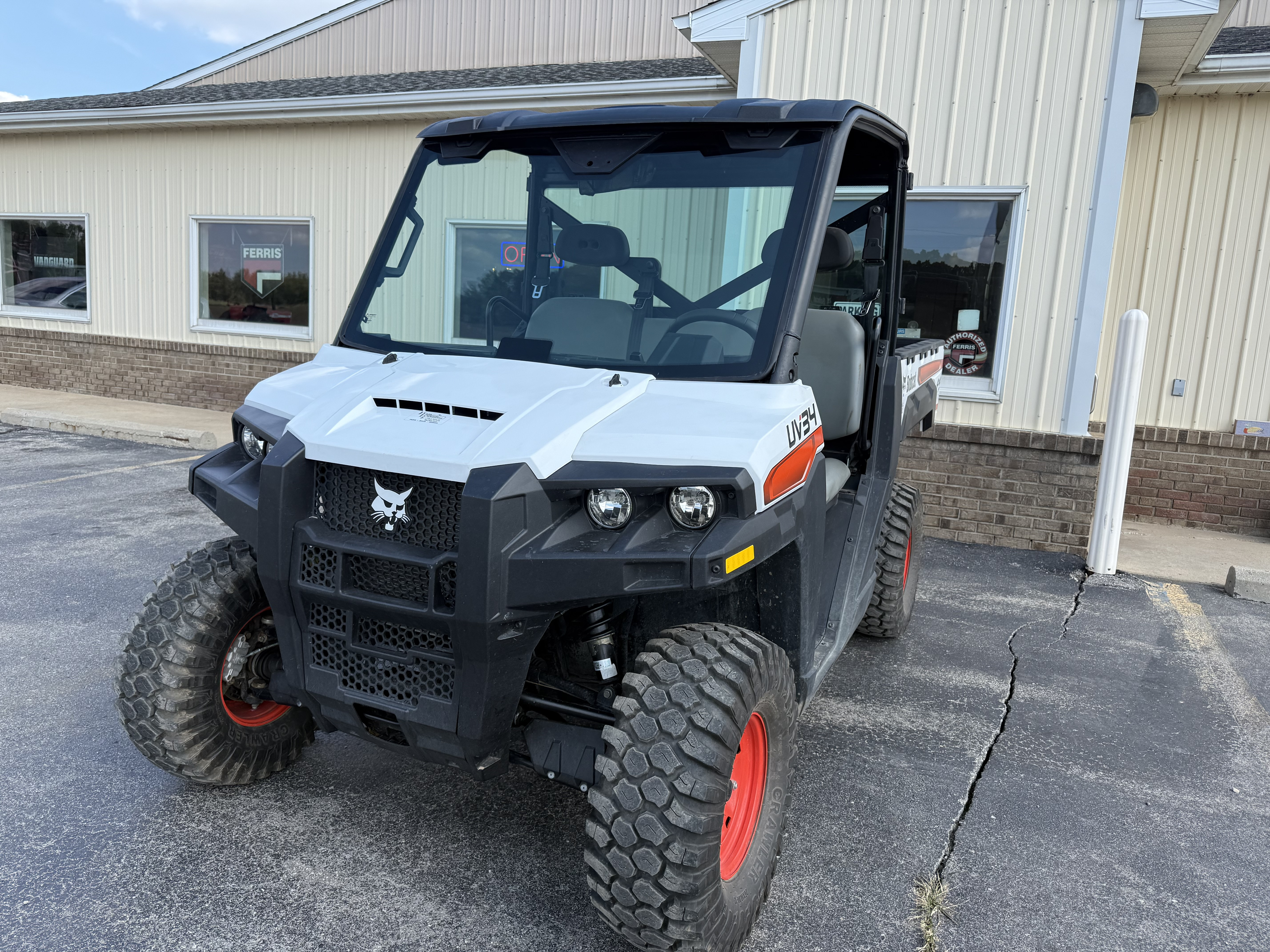 Photo of a 2023 Bobcat UV34 Gas