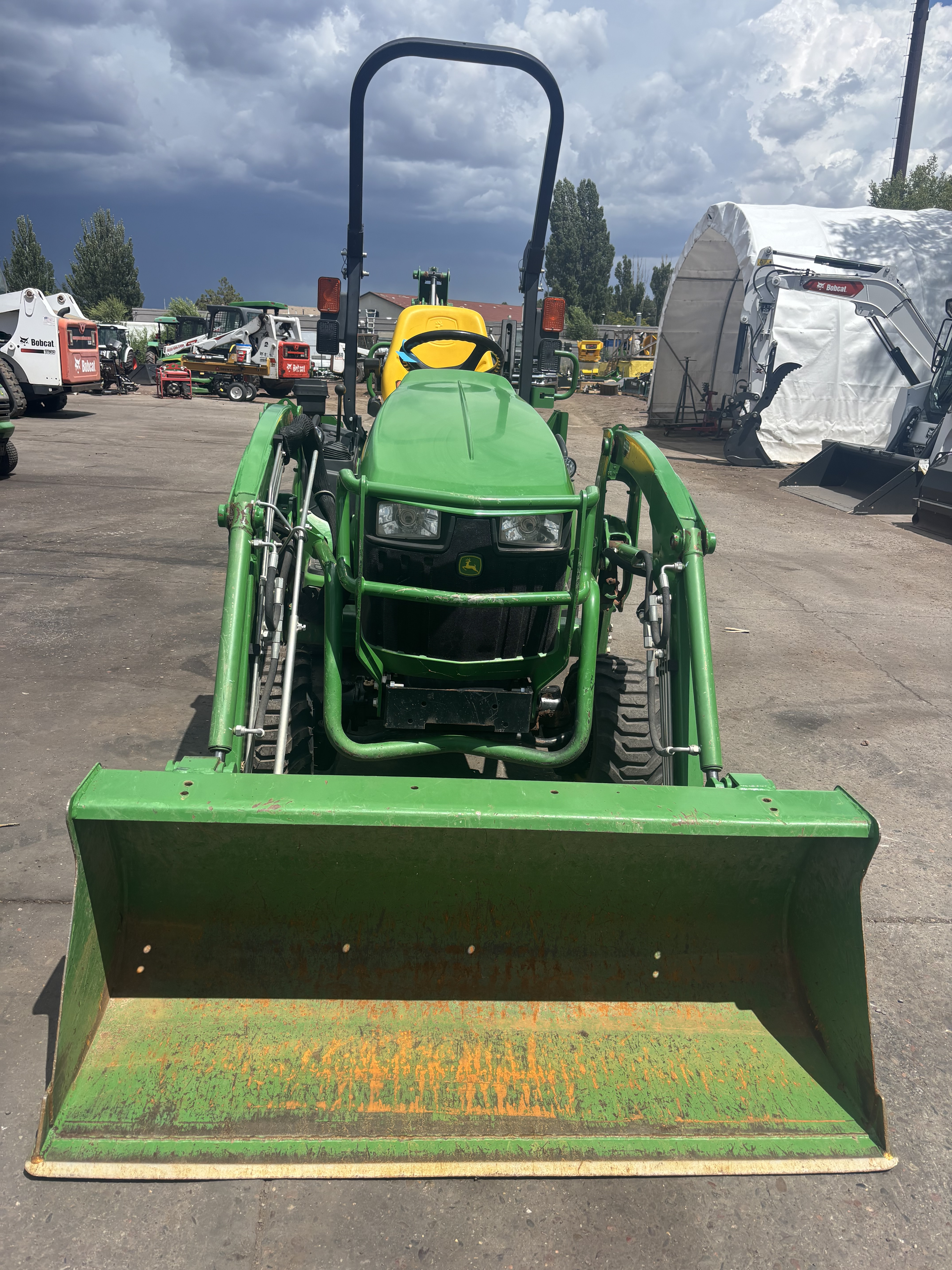 2017 John Deere 1 Family 1025R