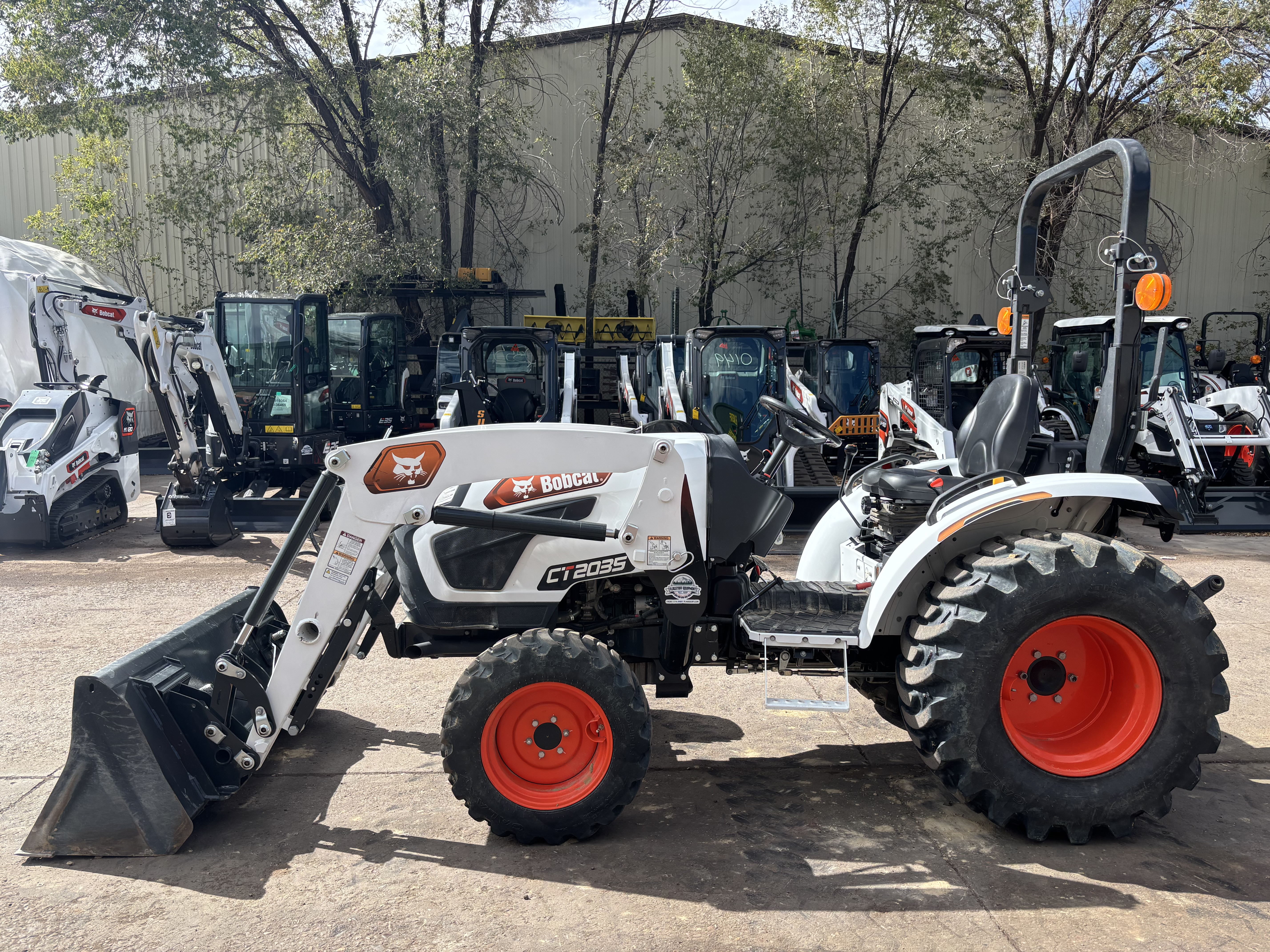 2025 Bobcat CT2035 HST