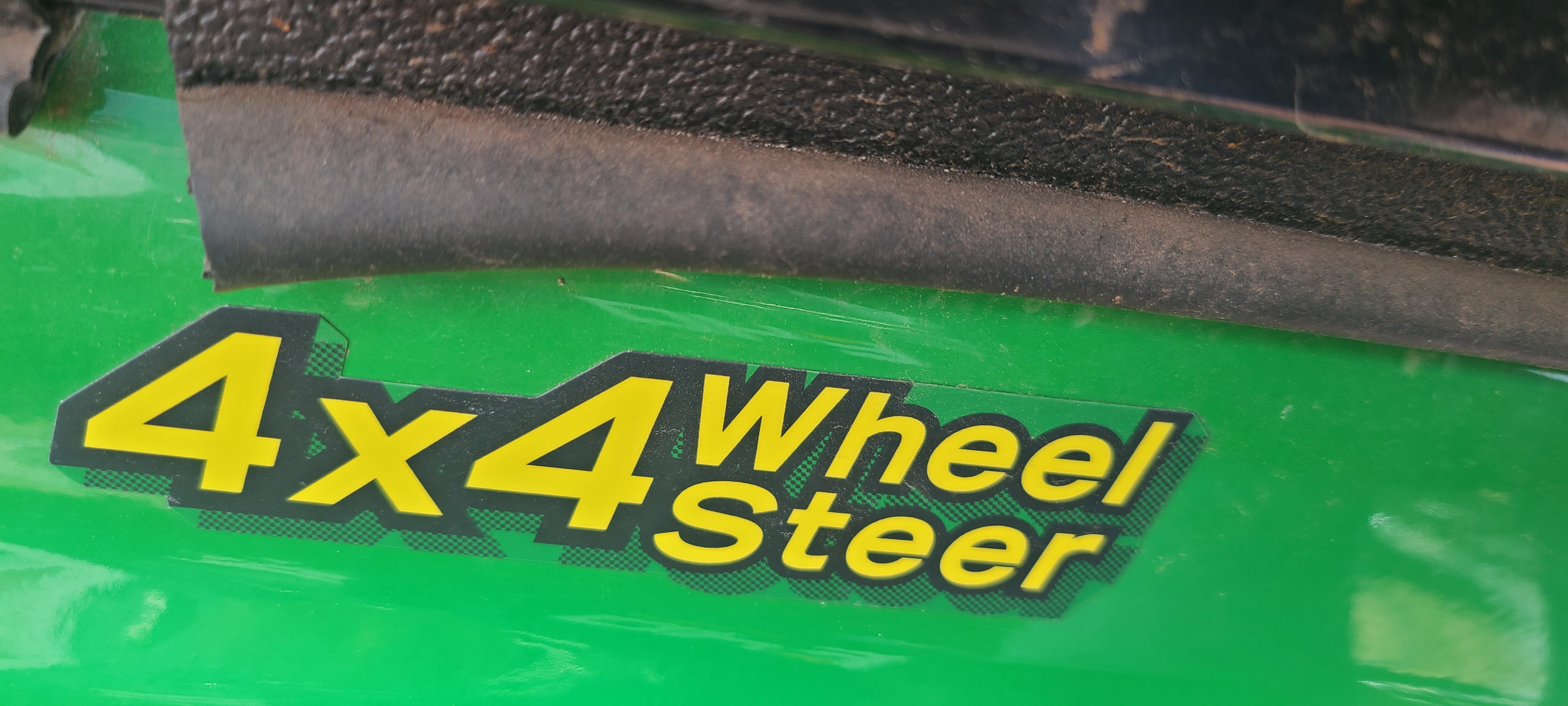 2024 John Deere X739