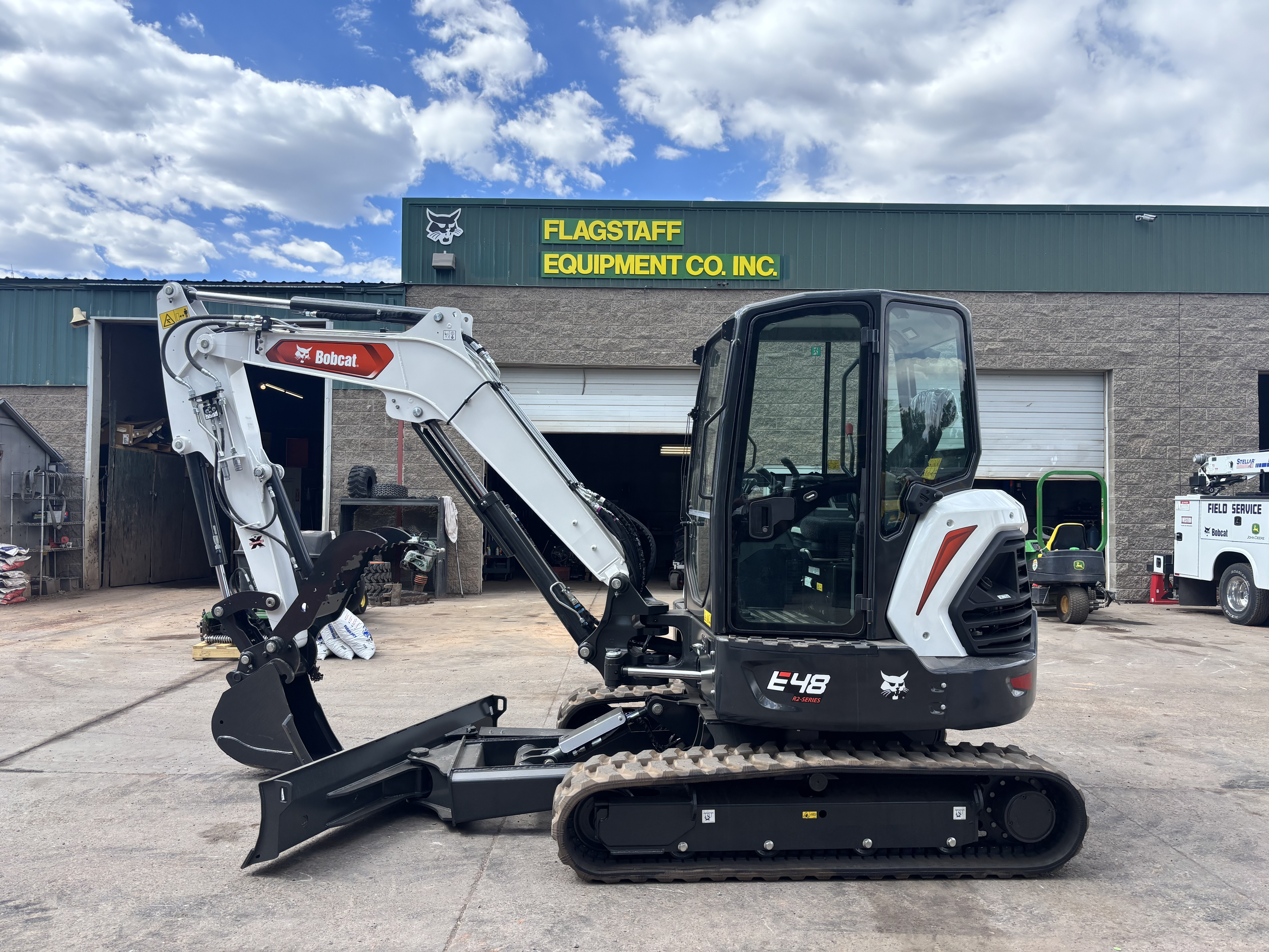 2026 Bobcat E48