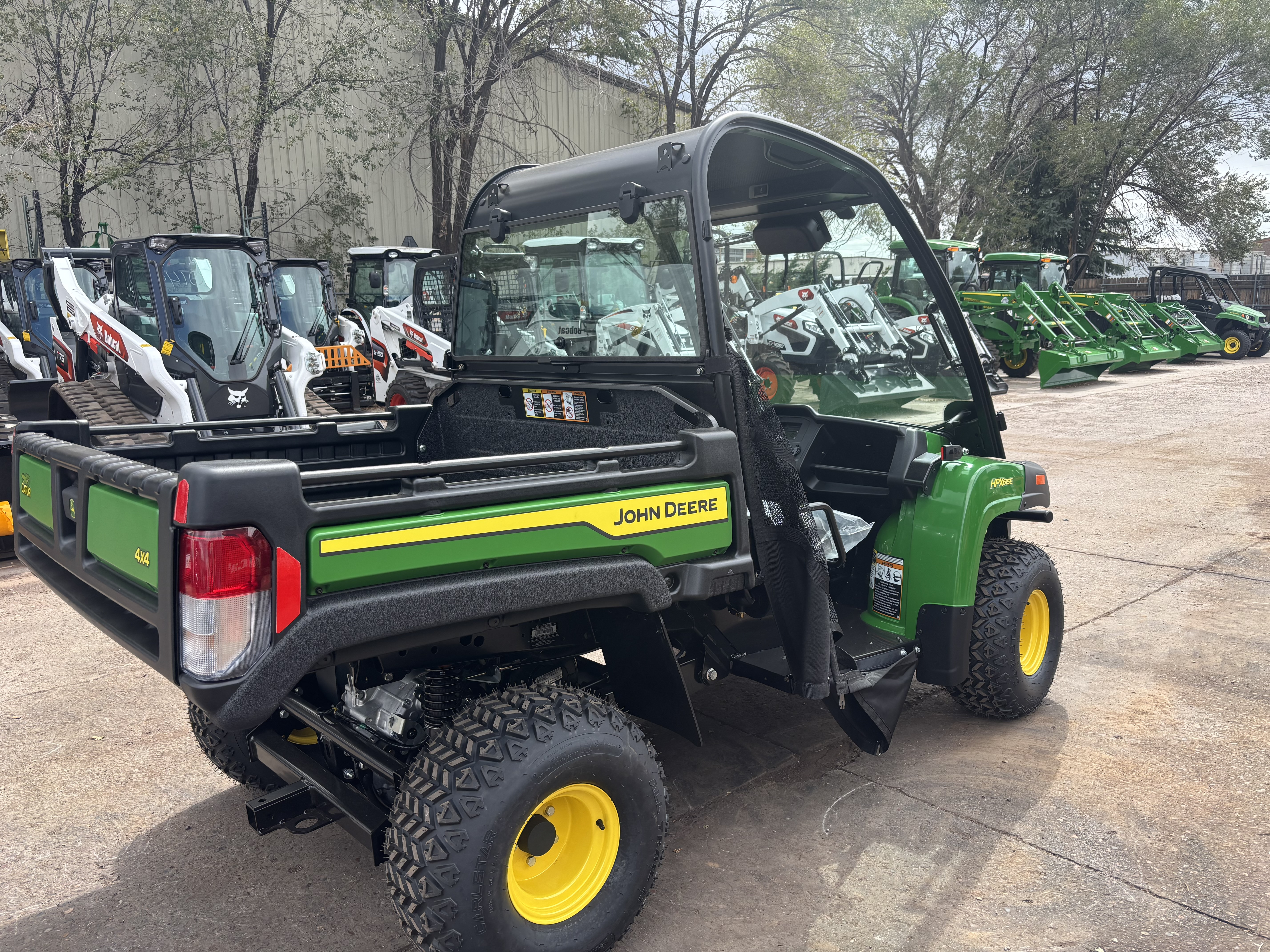 2026 John Deere GATOR HPX 615E