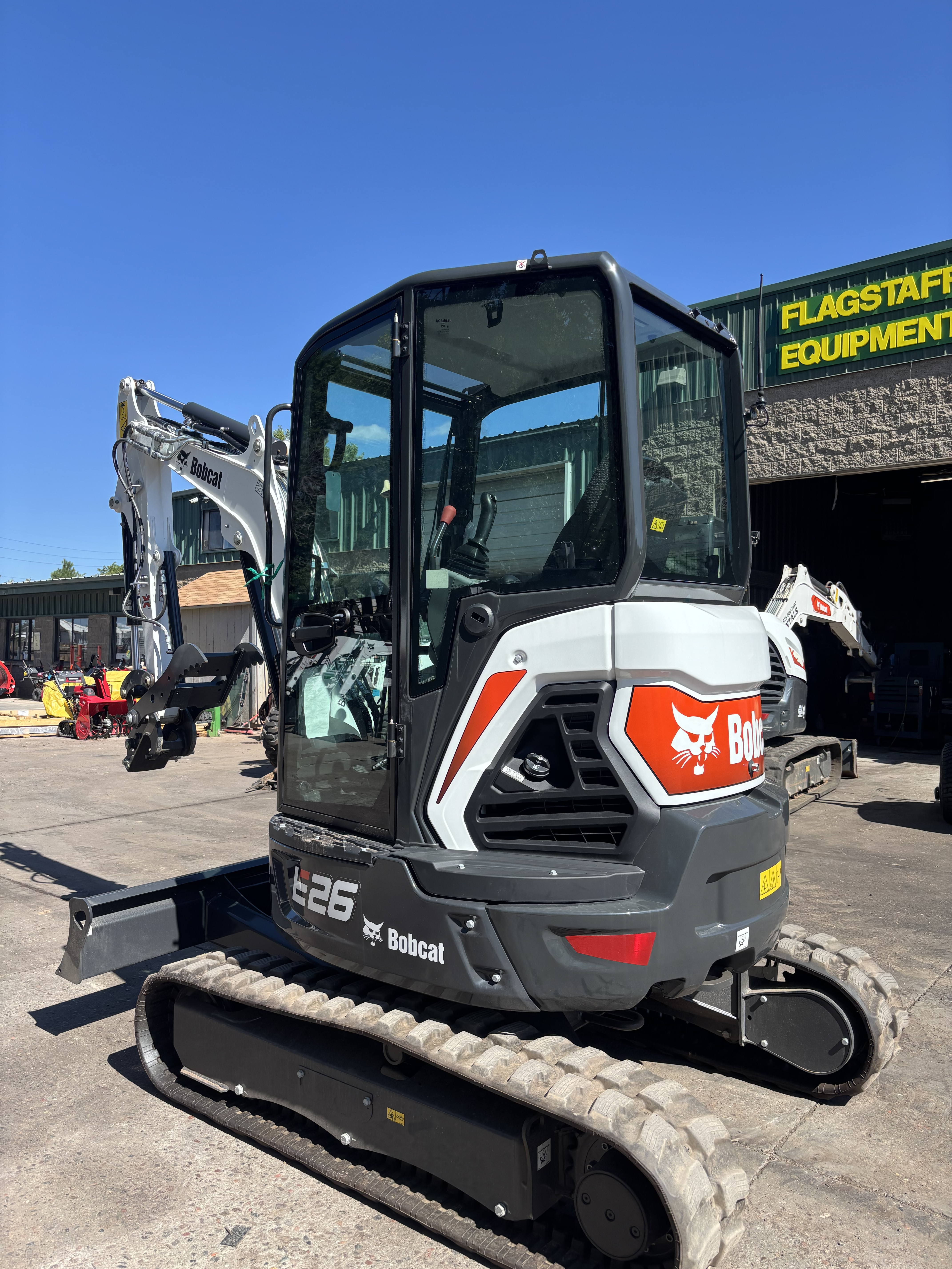 2026 Bobcat E26