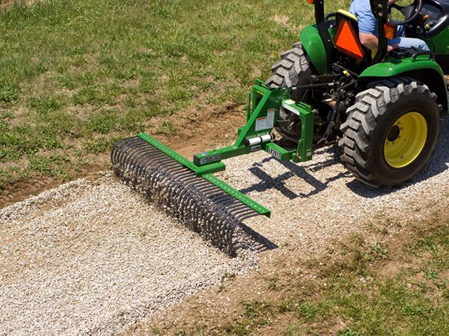 0 John Deere LR2072