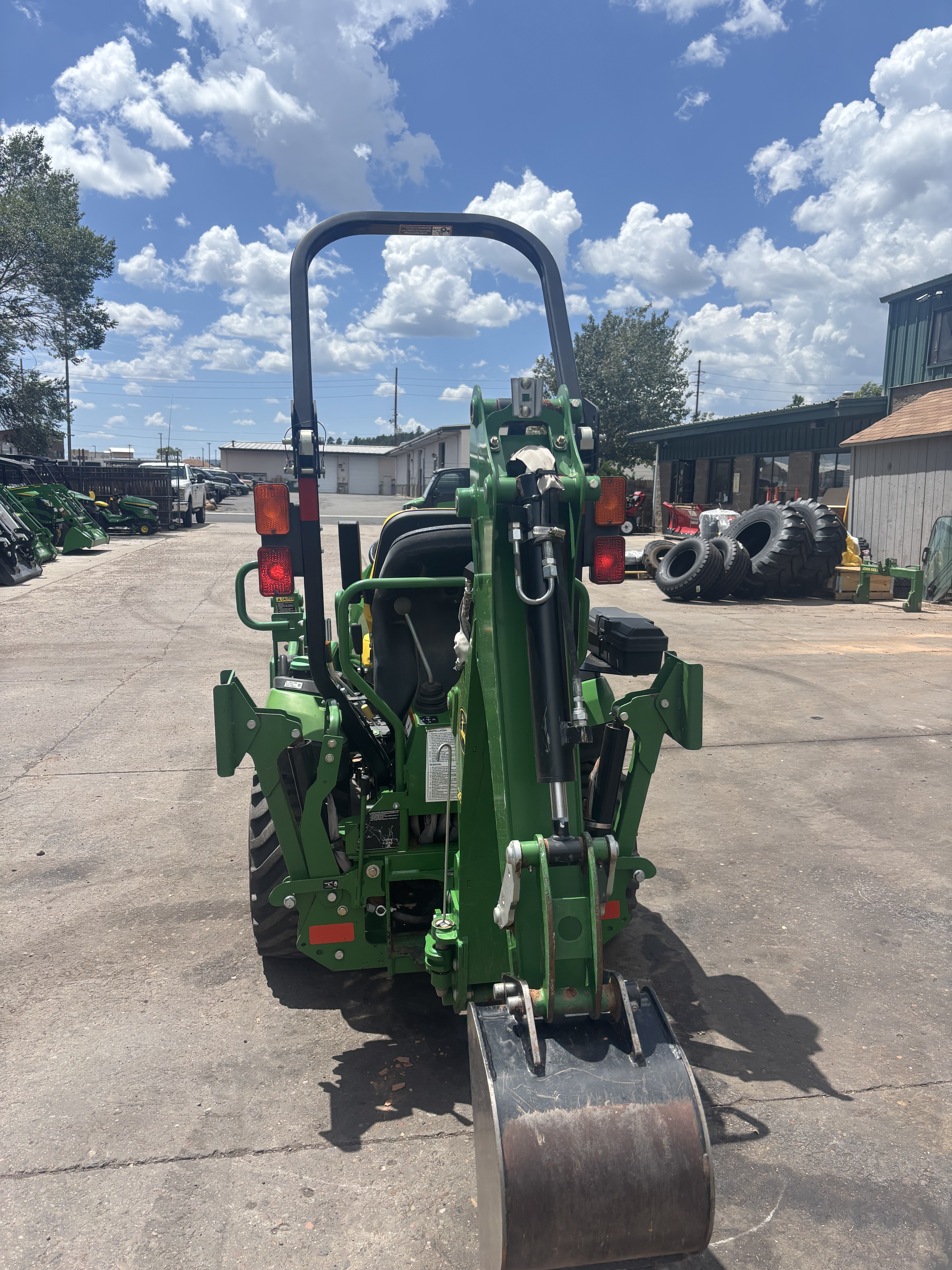 2017 John Deere 1 Family 1025R