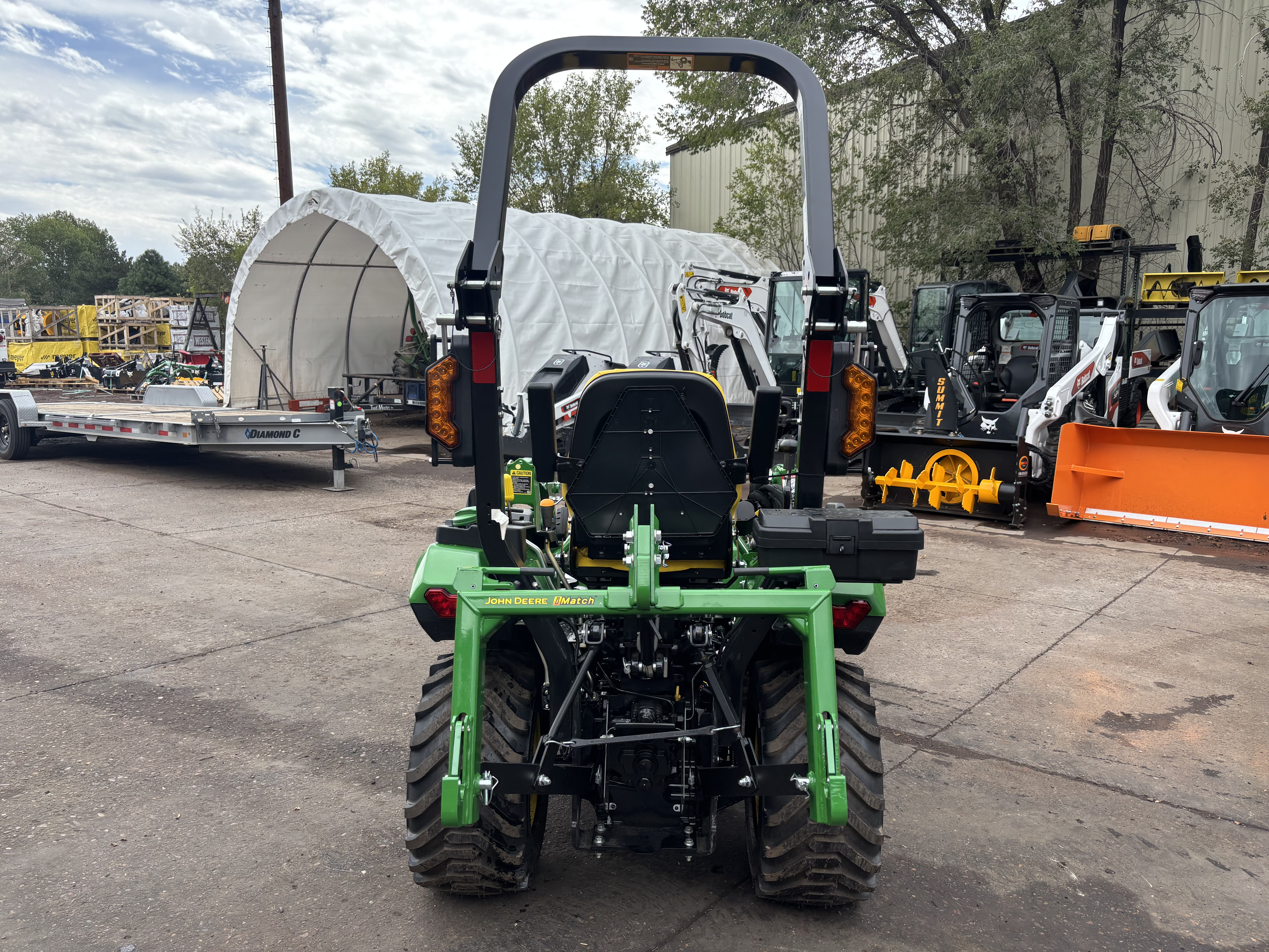 2026 John Deere 1M 25