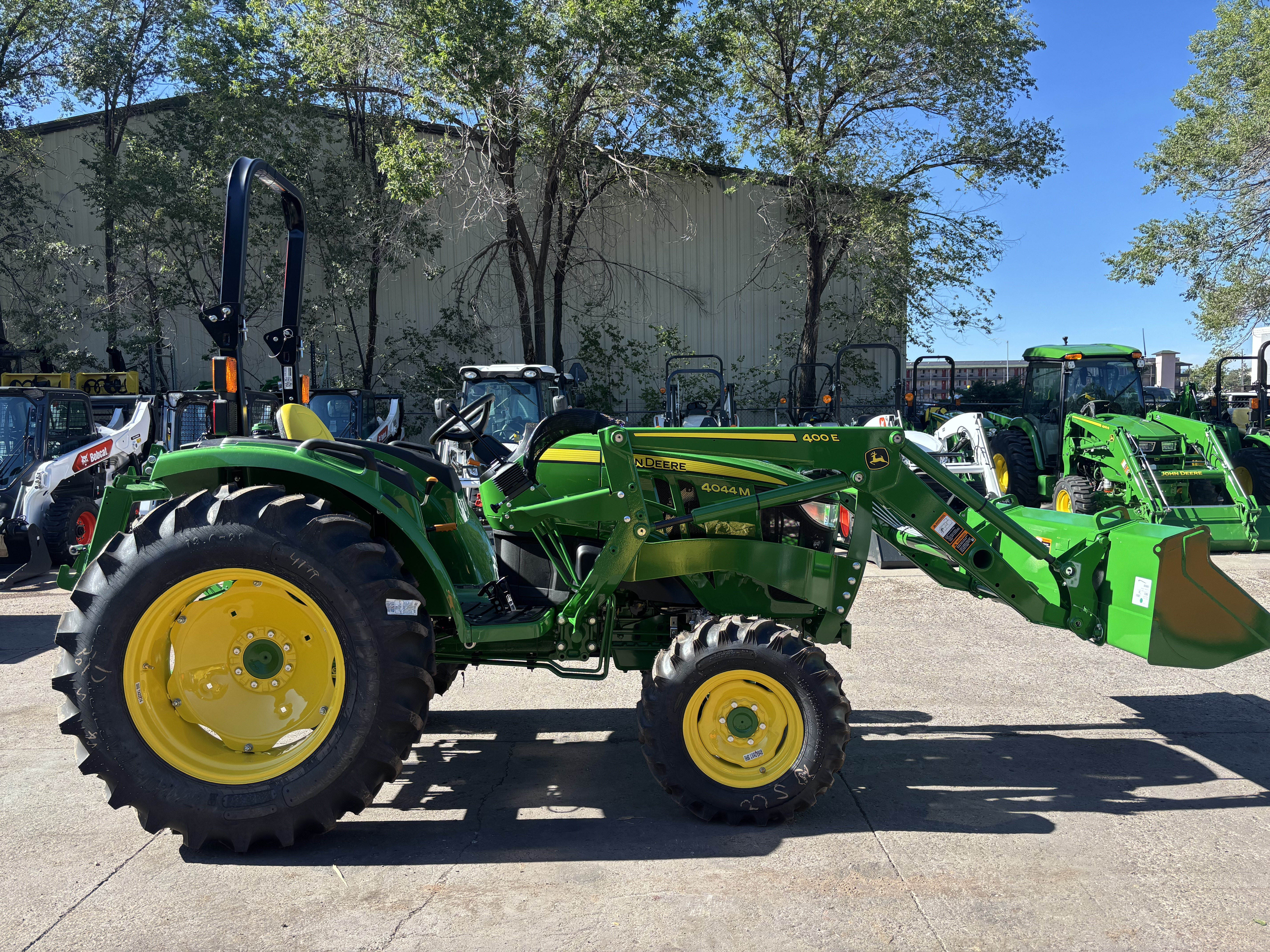 2026 John Deere 4044M